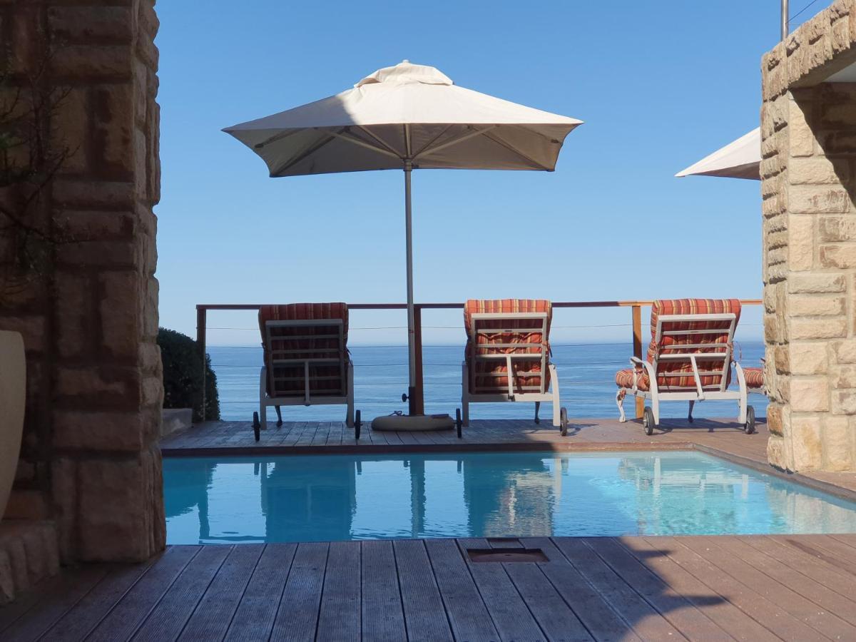 Brenton On The Rocks Hotel Exterior photo